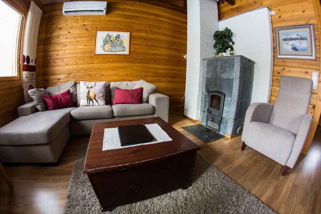 Kaamasen Kievari Kaamanen Habitación foto